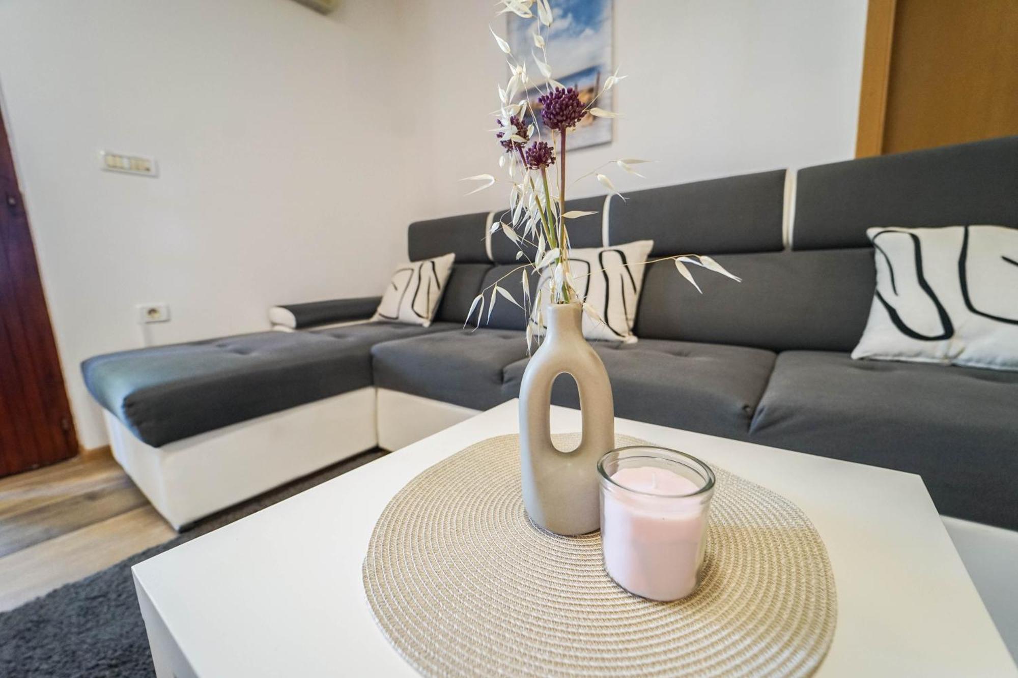 Apartment Moon Pobegi Dış mekan fotoğraf